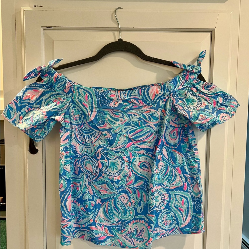 Lilly Pulitzer Women's Blue Paisley Off-Shoulder Top